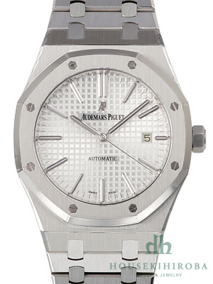 オーデマ ピゲ ロイヤルオーク 15400ST.OO.1220ST.01を高価買取