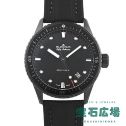 フィフティ ファゾムス バチスカーフ